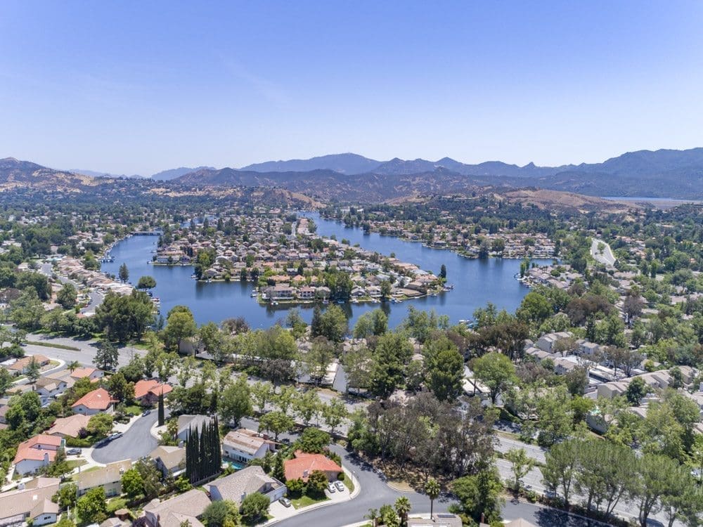 Lakeshore Homes, Westlake Village, CA (650k1.5 mil)