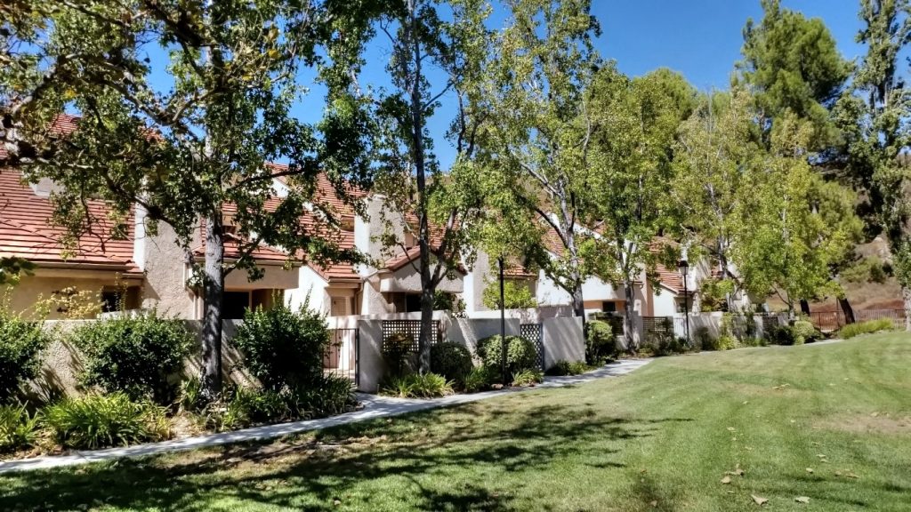 Hidden Canyon Westlake Village, CA (550k850k)