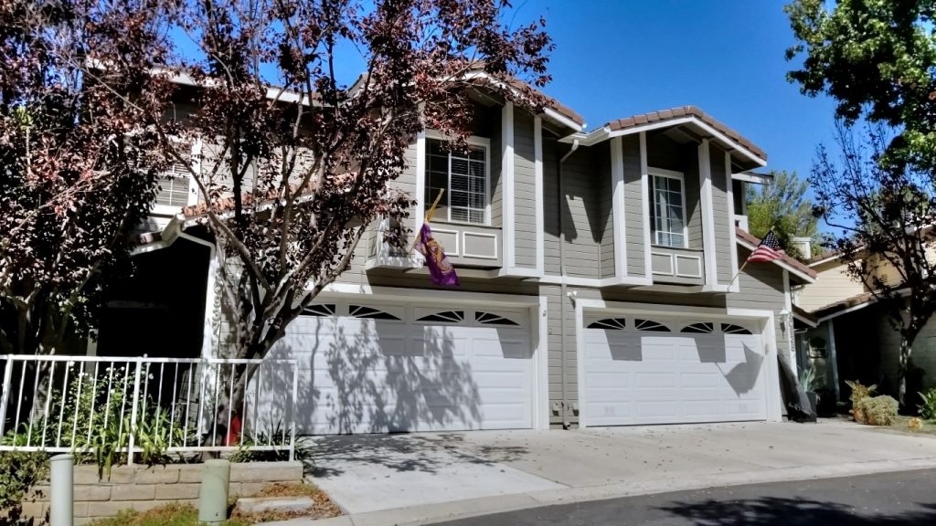 Gated The Colony Duplexes Westlake Village, CA (800k1 mil)