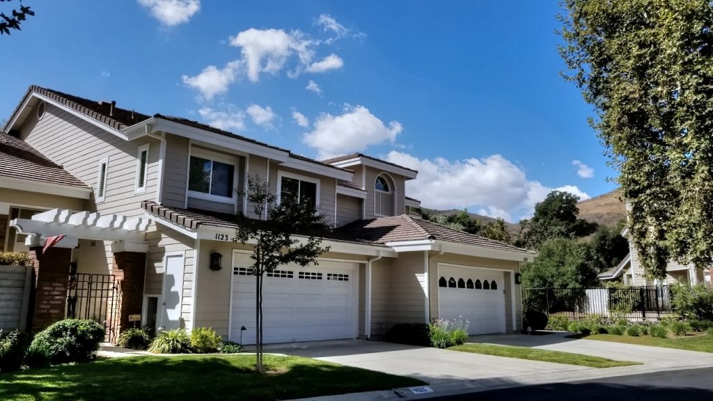 Kensington Park Homes in Westlake Village (900k1.4 mil)