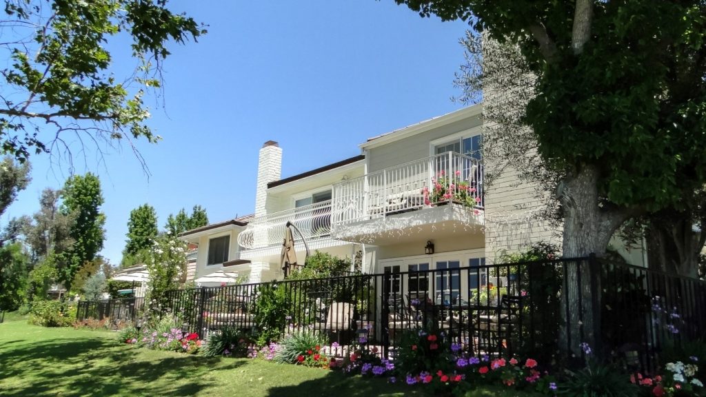 Lakeshore Homes Westlake Village, CA (850k2 mil+)