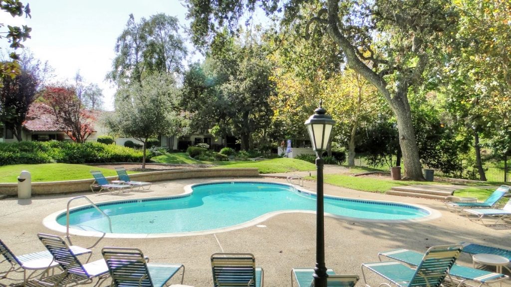 Gated Northgate Townhomes Westlake Village, CA (800k1 mil+)