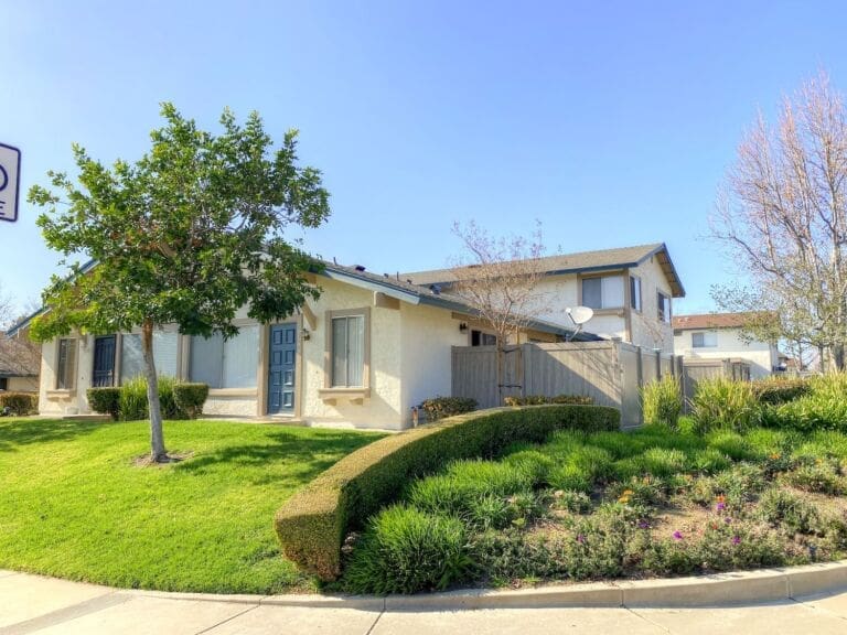 Oakbrook Townhomes Thousand Oaks, CA (500k650k)